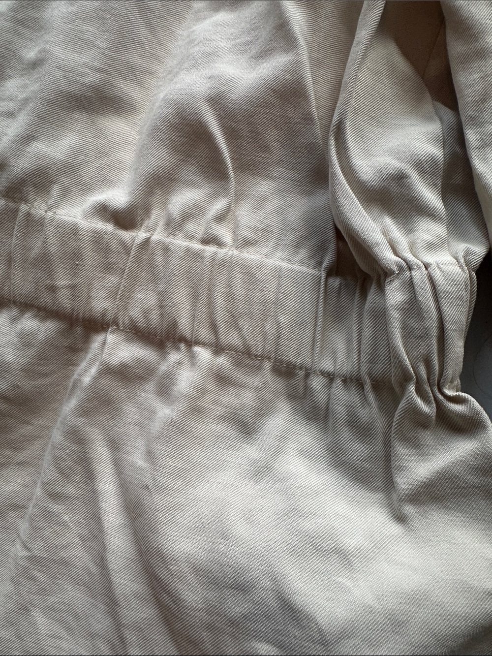 Women’s Cream Tie-Waist Utility Jacket with Front Flap Pockets - Picture 5 of 14